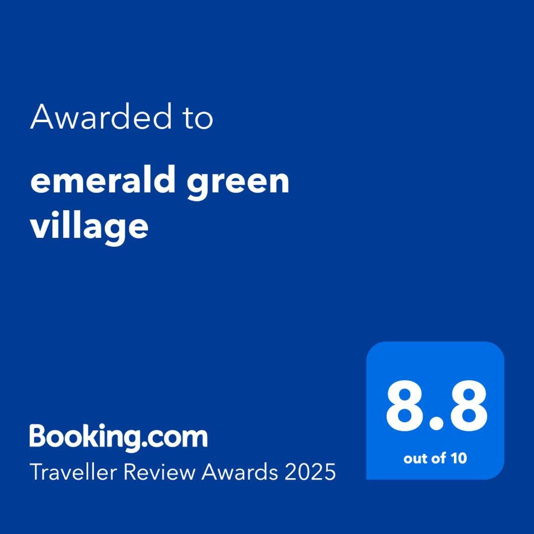 Emerald Green Village מראה חיצוני תמונה